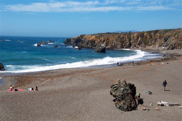 Schoolhouse Beach (Sonoma Coast State Park) (2/4/2026 - Credits: Al Mueller)