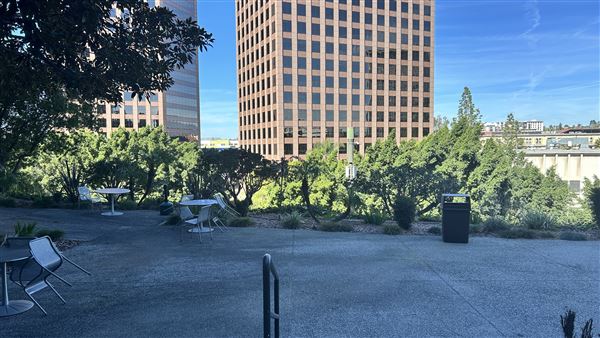 LADWP Headquarters / John Ferraro Building - Outside eating area (2/27/2026 - Credits: Brandy Davis)