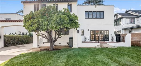 Spanish Revival Estate (4/2/2022 - Credits: Garfield Smith)