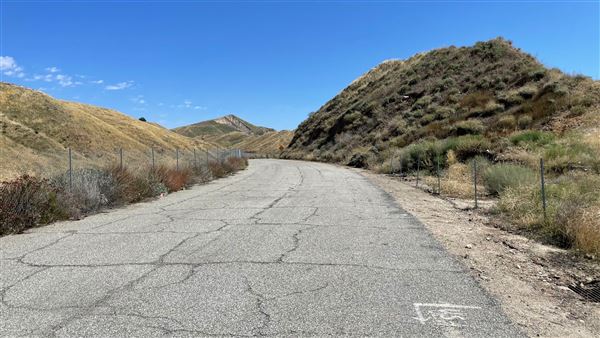 Valley Canyon Rd at Stonecrest Rd (9/9/2023 - Credits: Leo Fialho)