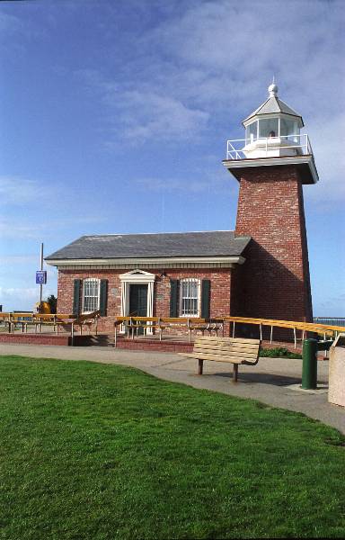 Mark Abbott Memorial Lighthouse aka Santa Cruz Surfing Museum (12/31/2003)