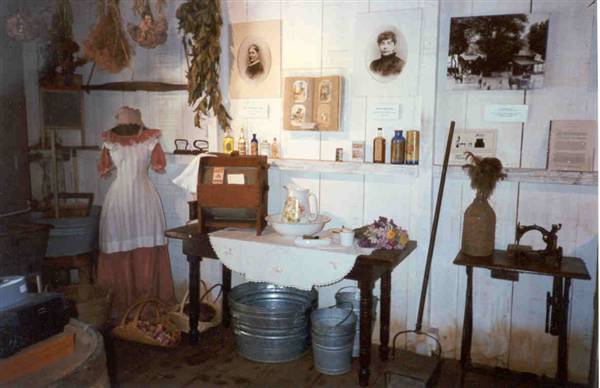 Woodside Store (8/9/2010)