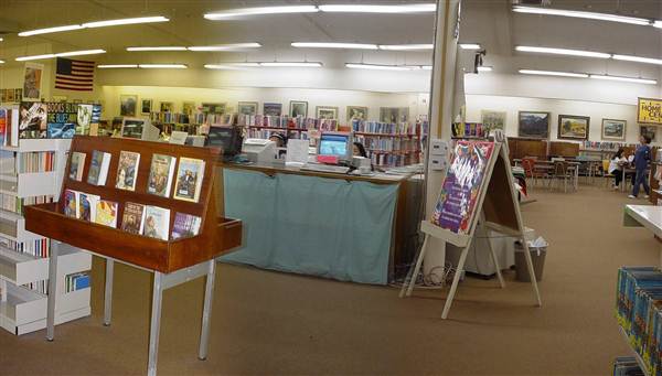 Blanchard Community Library (7/30/2007 - Credits: Lindsay Mizrahi)