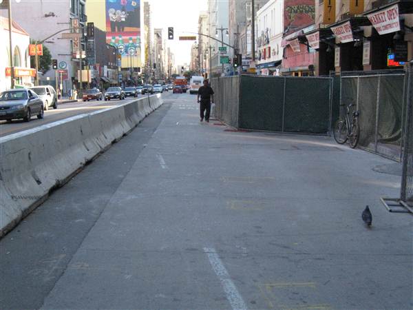 Broadway (9/1/2010 - Credits: Lindsay Mizrahi)