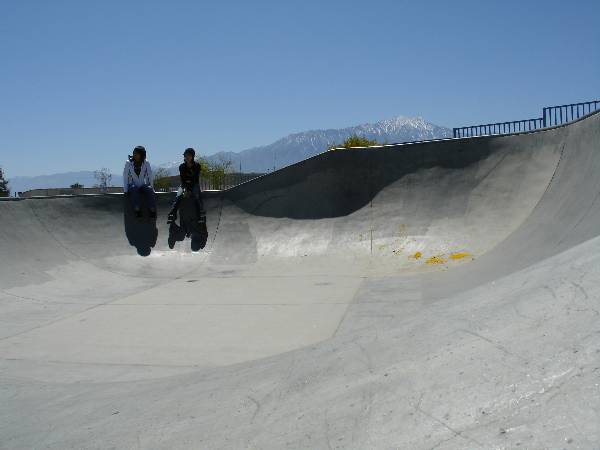 Sgt Hodge Skate Park - Desert Hot Springs (4/9/2006)