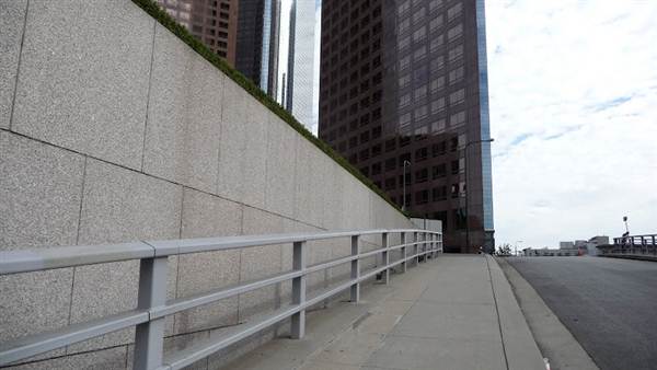 Bunker Hill District (1/10/2010 - Credits: Richard McMillan)