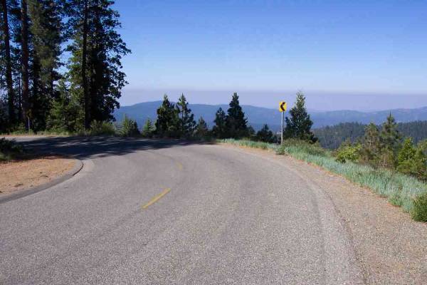 Beasore Road - More Mountain Roads at www.filmyosemite.com (5/31/2009 - Credits: Dave Wolin)