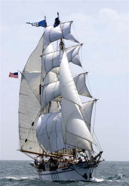 Los Angeles Maritime Institute (Irving Johnson/ Exy Johnson/ American Pride/ Swift of Ipswich) (6/1/2013)
