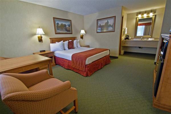 Best Western Shadow Inn (8/26/2015 - Credits: http://bestwesterncalifornia.com/hotels/best-western-shadow-inn)