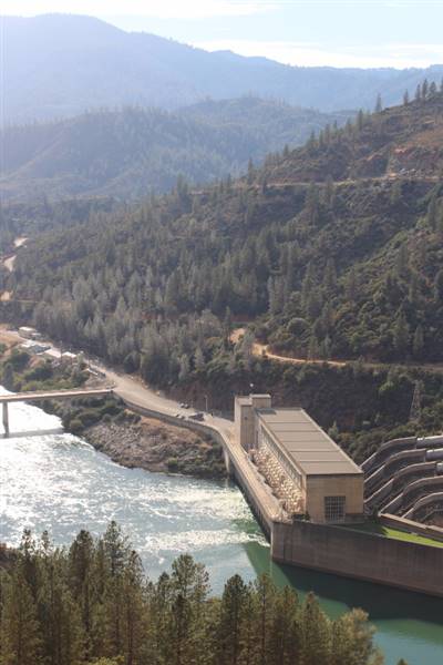 Shasta Dam (10/30/2015 - Credits: Jill Naumann)