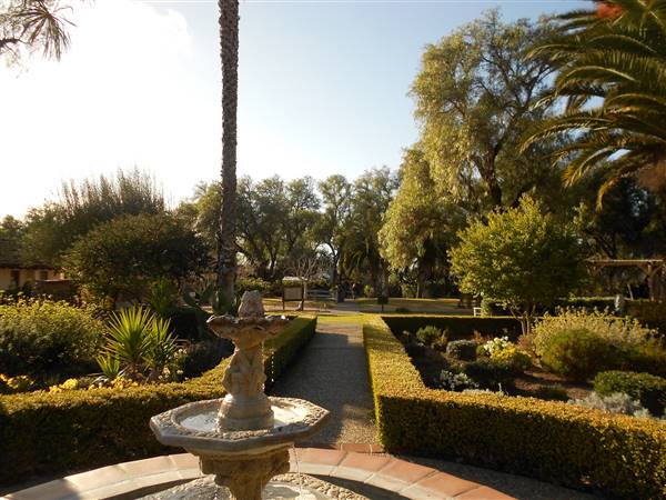 Mission Santa Ines (2/20/2013 - Credits: "Mission Garden" By Flickr User: Kevin (CC BY-NC 2.0)[https://creativecommons.org/licenses/by-nc/2.0/legalcode]https://www.flickr.com/photos/montyburns/)