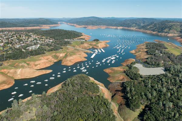 Lake Oroville State Recreation Area (SRA) (9/18/2015 - Credits: Photo by: California Department of Water Resources)