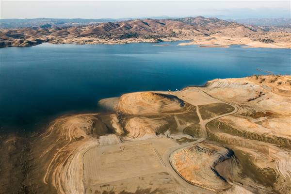 Millerton Lake State Recreation Area (SRA) (9/8/2015 - Credits: Photo by: California Department of Water Resources)