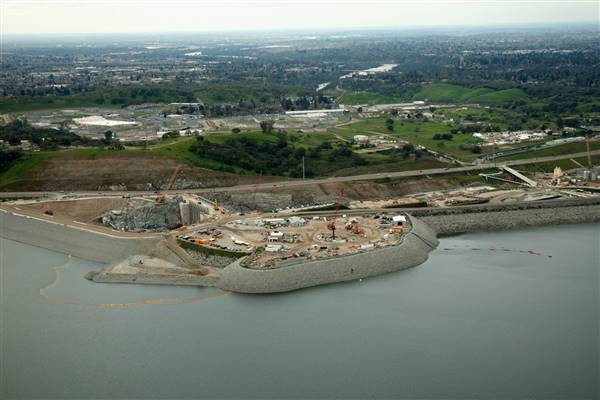 Folsom Lake State Recreation Area (SRA) (3/2/2015 - Credits: Photo courtesy of California Department of Water Resources)
