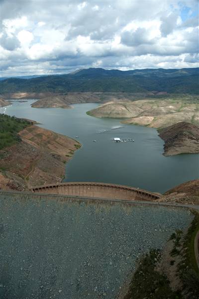 Lake McClure & Barrett Cove Recreation Area (3/2/2015 - Credits: Photo courtesy of California Department of Water Resources)