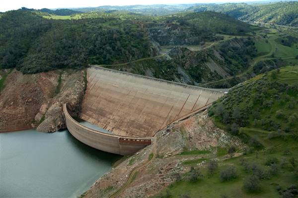 Lake McClure & Barrett Cove Recreation Area (3/2/2015 - Credits: Photo courtesy of California Department of Water Resources)