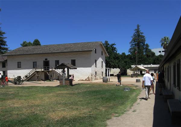 Sutter's Fort State Historic Park (SHP) (7/11/2010 - Credits: "Sutter's Fort" by Nick Sarebi (CC BY 2.0)[https://creativecommons.org/licenses/by/2.0/legalcode]https://www.flickr.com/photos/34517490@N00/)
