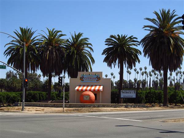 California Citrus State Historic Park (SHP) (3/24/2013 - Credits: "California Citrus State Historic Park" by Flickr User: Jasperdo (CC BY-NC-ND 2.0)[https://creativecommons.org/licenses/by-nc-nd/2.0/legalcode]https://www.flickr.com/photos/mytravelphotos/)