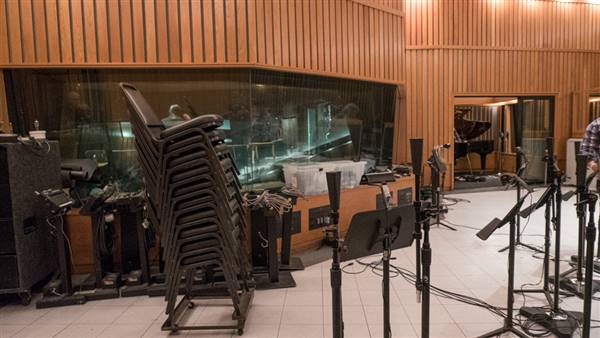 Capitol Records Building & Recording Studio - Studio A (10/18/2016 - Credits: Photo courtesy of Kris Bunting)