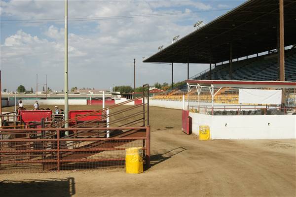 Kern County Fair - 15th DAA (11/8/2016 - Credits: Coors Grandstand Arena - Photo courtesy of Kern County Fair)