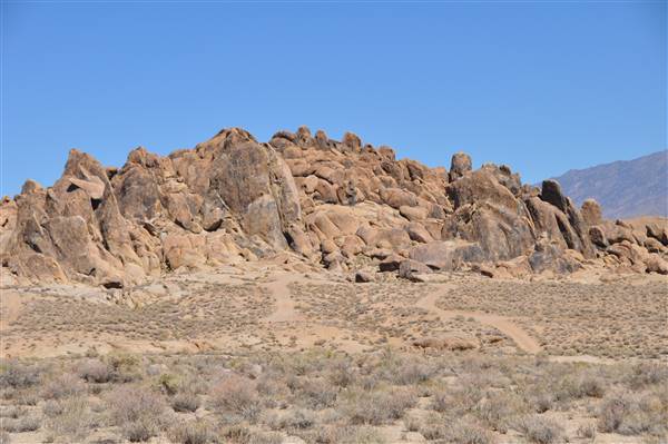 Alabama Hills - Bureau of Land Management / BLM - Bishop Field Office (11/15/2016 - Credits: Photo courtesy of Robin Citrin)