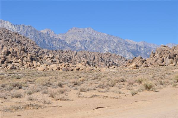 Alabama Hills - Bureau of Land Management / BLM - Bishop Field Office (11/15/2016 - Credits: Photo courtesy of Robin Citrin)