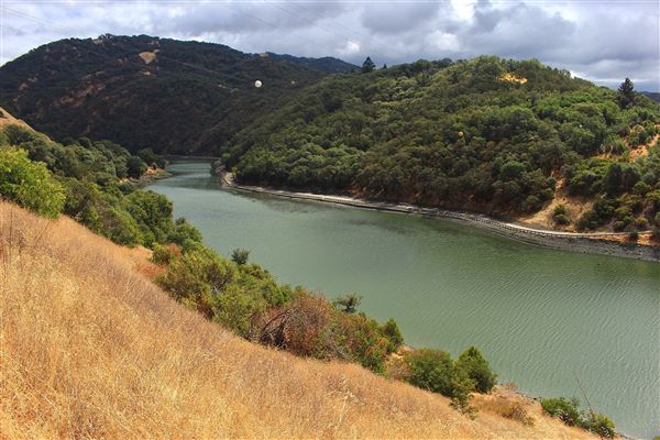 Coyote Valley Dam / Lake Mendocino - Lake Mendocino - northern region (9/20/2017 - Credits: Kellen Lim)