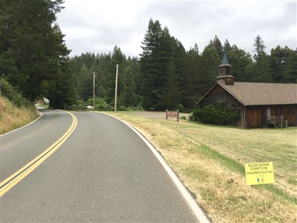 Chapel of the Redwoods Baptist Church (5/19/2018 - Credits: Kellen Lim)
