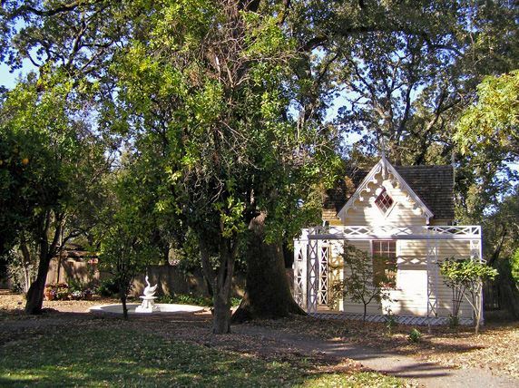 Sonoma State Historic Park (SHP) / General Vallejo’s Home / The Barracks / Mission San Francisco Solano (7/25/2018)