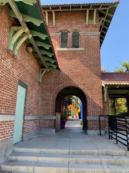 Plaza de la Raza Cultural Center for the Arts & Education / Margo Albert Theater (8/31/2019 - Credits: Plaza de la Raza Staff)
