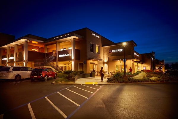 Northwood Town Center - ShopCore Properties (1/1/2020 - Credits: ShopCore Properties has been granted ownership and usage of all photos.)
