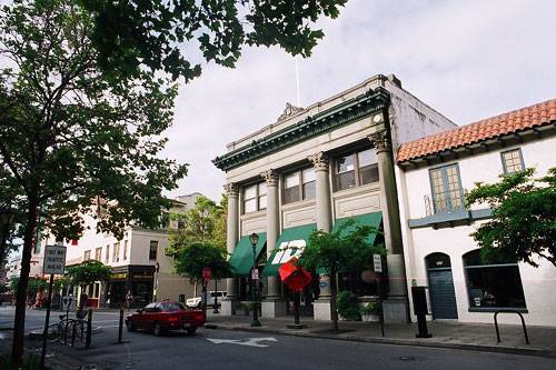 Downtown Santa Cruz (12/31/2003)
