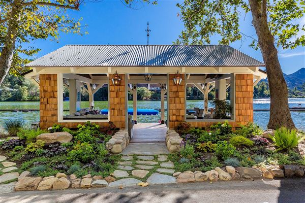 Rustic Lakefront House & Dock in Mountain Area (9/28/2017)
