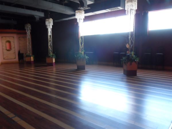 Oasis Banquet Hall - The Oasis inside the Palmdale International Mall (10/31/2021)