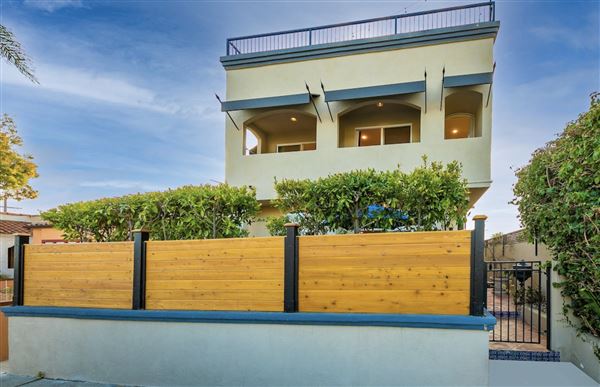 Belmont Shores House (4/28/2022 - Credits: Vacasa)
