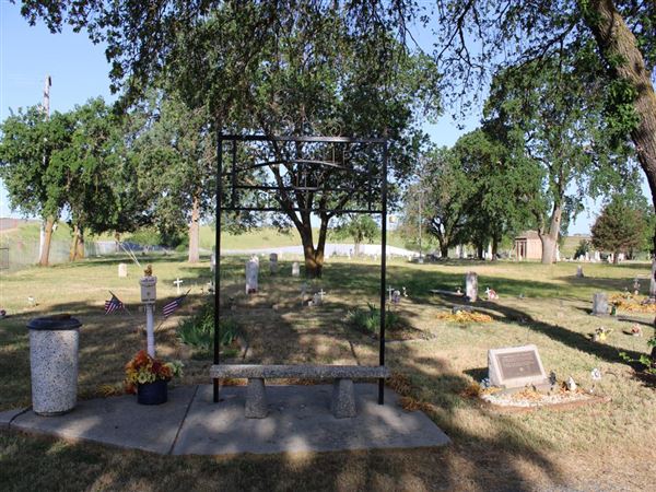 Historic Marysville Cemetery (4/11/2022)