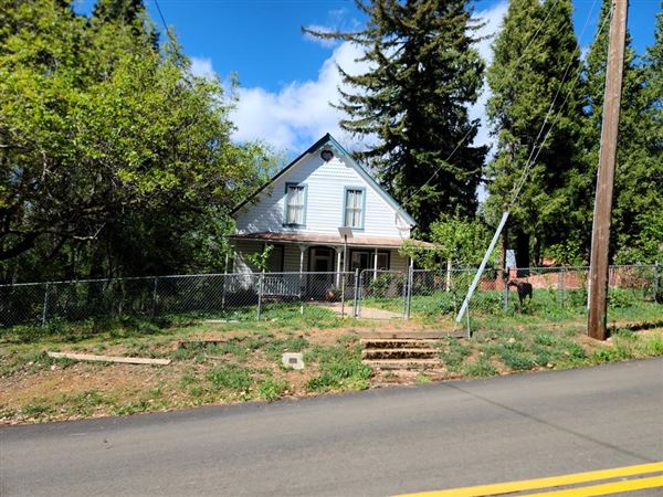 Camptonville (4/11/2022 - Credits: Yuba Sutter Film Commission)
