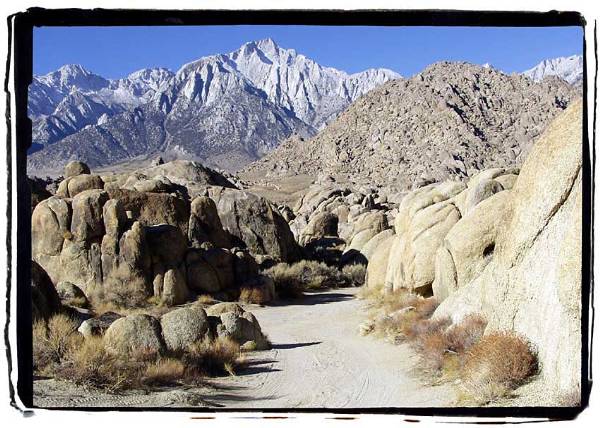 Alabama Hills - Bureau of Land Management / BLM - Bishop Field Office (12/31/2003)