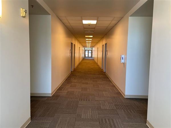 Woodbury University - Business Building Hallways (5/24/2023 - Credits: Woodbury University)