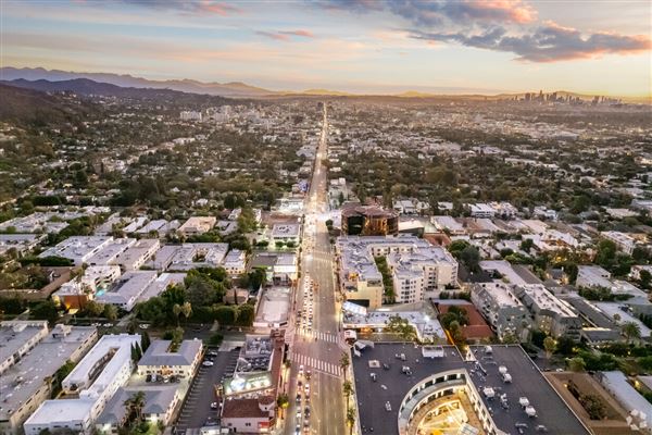 Sunset & Laurel Adj. to Laugh Factory (5/29/2023)