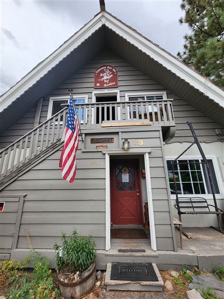 Cinnamon Bear Inn - Mammoth Lakes (9/10/2022 - Credits: Cinnamon Bear Inn)