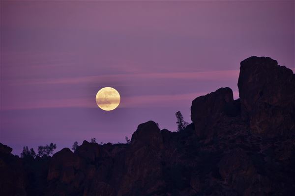 Pinnacles National Park - NPS - Moonrise (3/5/2024 - Credits: Chris Symons)