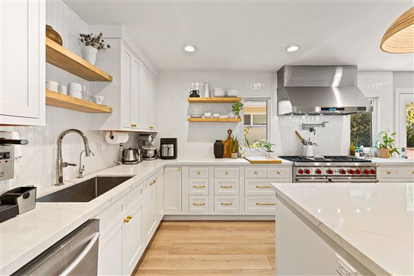 Modern kitchen and dream family room (5/26/2024 - Credits: Lonnie Silberling)