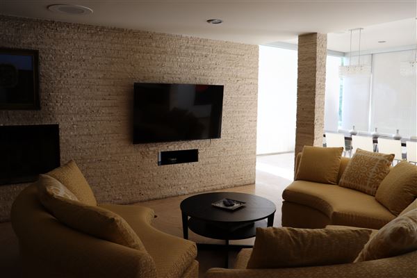 Frederick Loewe Estate (8/13/2024 - Credits: Thies Lemke - Locations Unlimited)