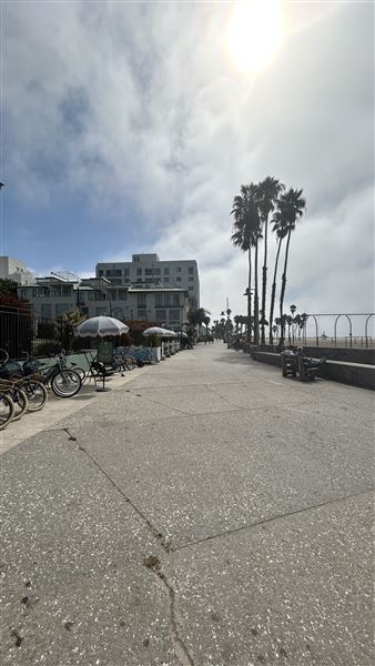 Santa Monica State Beach (SB) / Pacific Park Santa Monica Pier (10/2/2024 - Credits: Brandy Davis)