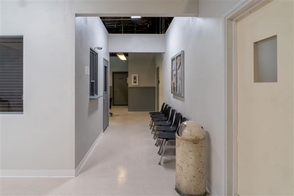 SirReel Studios Standing Sets - Police Station (10/15/2024)