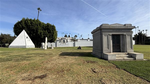 Hollywood Forever Cemetery (11/7/2024 - Credits: Brandy Davis)