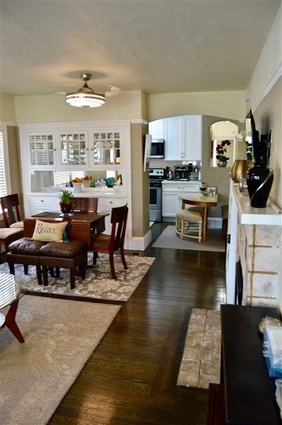 Fully furnished stucco California Bungalow (2/21/2025 - Credits: submitted by: Odessa McDUFFIE)
