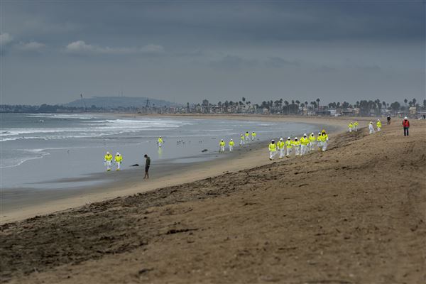 Bolsa Chica State Beach (SB) & Lifeguard Tower (10/4/2021 - Credits: Brian Baer)