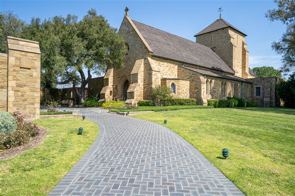 Forest Lawn - Glendale (3/31/2025 - Credits: Tilt Photography and James Gregson)